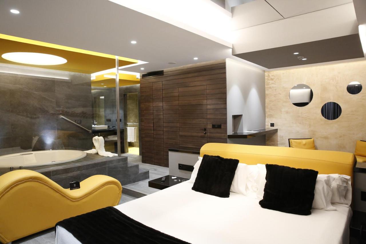 סן אנטוניו דה בנחבר Hotel Luve מראה חיצוני תמונה