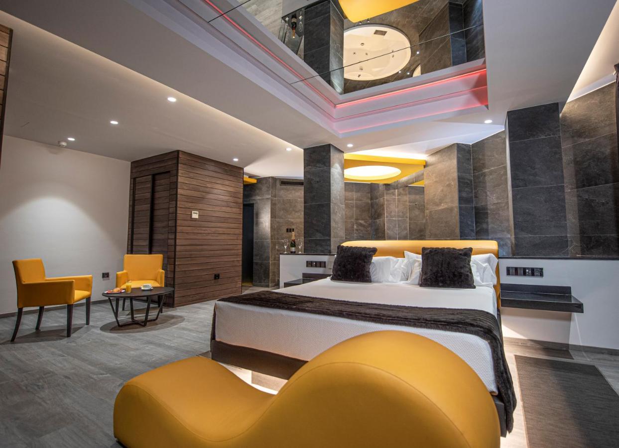 סן אנטוניו דה בנחבר Hotel Luve מראה חיצוני תמונה